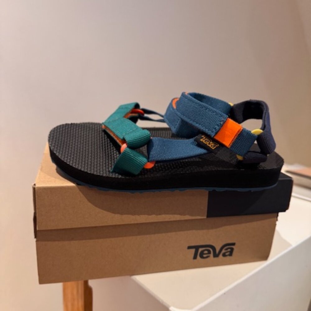 BNIB Teva Kids Original Universal Child Sandal